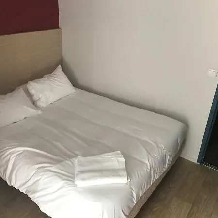 Grenoble Hotell 3*