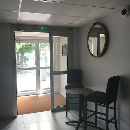 Hotell Grenoble 3*
